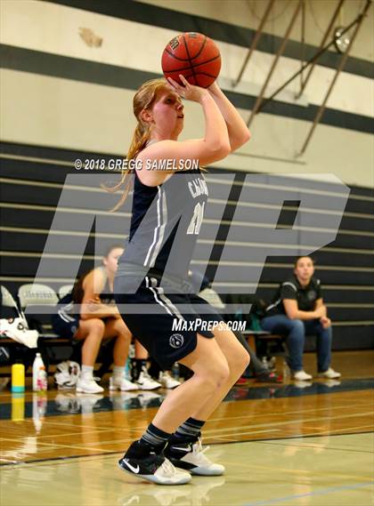 Thumbnail 3 in Sutter vs Casa Roble (Ram Challenge Tournament) photogallery.