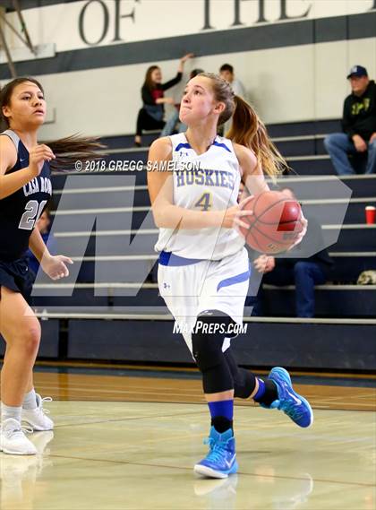 Thumbnail 3 in Sutter vs Casa Roble (Ram Challenge Tournament) photogallery.