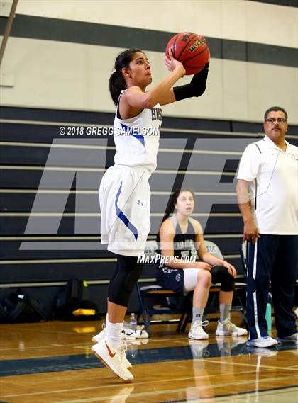 Thumbnail 3 in Sutter vs Casa Roble (Ram Challenge Tournament) photogallery.