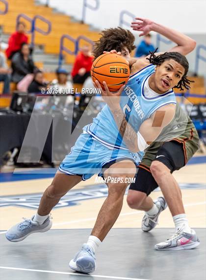 Thumbnail 3 in Wasatch Academy vs IMG (Chipotle Nationals Round 1) photogallery.