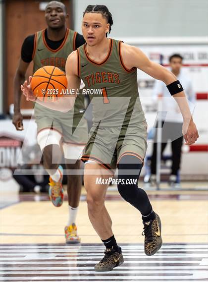 Thumbnail 2 in Wasatch Academy vs IMG (Chipotle Nationals Round 1) photogallery.