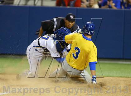 Thumbnail 2 in Grossmont vs. Mira Mesa (CIF SDS D1 Final) photogallery.