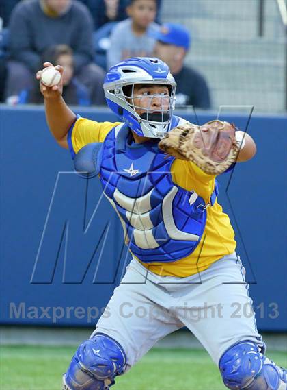 Thumbnail 2 in Grossmont vs. Mira Mesa (CIF SDS D1 Final) photogallery.