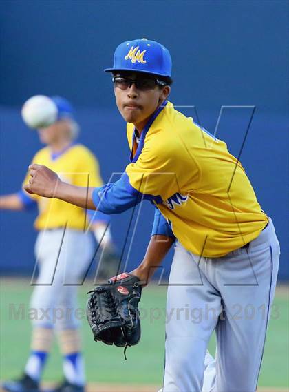 Thumbnail 1 in Grossmont vs. Mira Mesa (CIF SDS D1 Final) photogallery.
