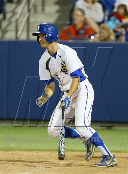 Thumbnail 2 in Grossmont vs. Mira Mesa (CIF SDS D1 Final) photogallery.