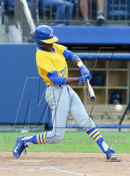 Thumbnail 3 in Grossmont vs. Mira Mesa (CIF SDS D1 Final) photogallery.