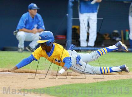 Thumbnail 1 in Grossmont vs. Mira Mesa (CIF SDS D1 Final) photogallery.