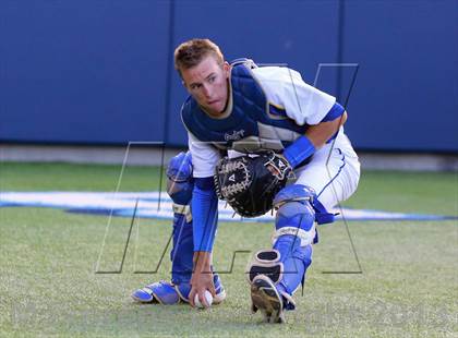 Thumbnail 3 in Grossmont vs. Mira Mesa (CIF SDS D1 Final) photogallery.