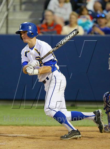 Thumbnail 2 in Grossmont vs. Mira Mesa (CIF SDS D1 Final) photogallery.
