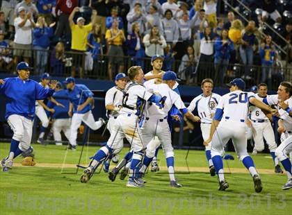 Thumbnail 3 in Grossmont vs. Mira Mesa (CIF SDS D1 Final) photogallery.