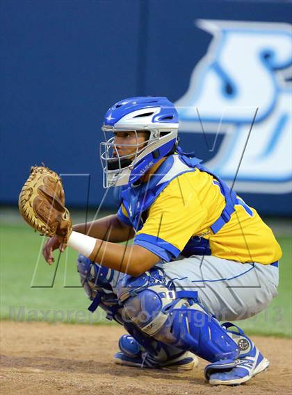 Thumbnail 2 in Grossmont vs. Mira Mesa (CIF SDS D1 Final) photogallery.