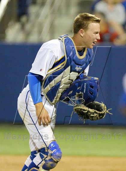 Thumbnail 2 in Grossmont vs. Mira Mesa (CIF SDS D1 Final) photogallery.
