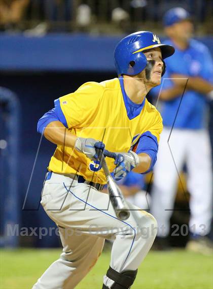 Thumbnail 3 in Grossmont vs. Mira Mesa (CIF SDS D1 Final) photogallery.