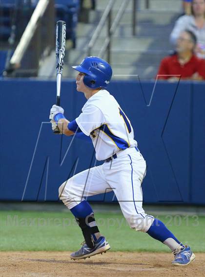 Thumbnail 1 in Grossmont vs. Mira Mesa (CIF SDS D1 Final) photogallery.