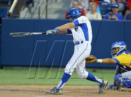Thumbnail 3 in Grossmont vs. Mira Mesa (CIF SDS D1 Final) photogallery.