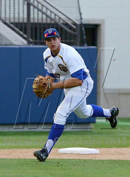 Thumbnail 1 in Grossmont vs. Mira Mesa (CIF SDS D1 Final) photogallery.