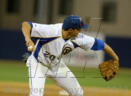 Thumbnail 1 in Grossmont vs. Mira Mesa (CIF SDS D1 Final) photogallery.