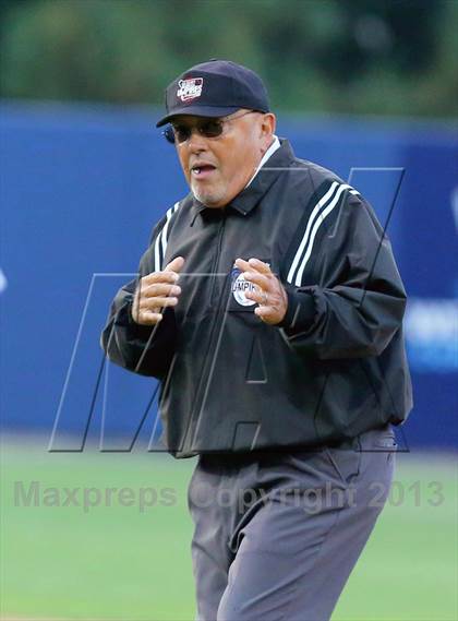 Thumbnail 2 in Grossmont vs. Mira Mesa (CIF SDS D1 Final) photogallery.