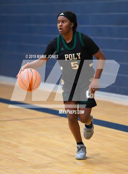 Thumbnail 2 in Grandview vs. Long Beach Poly (Nike Tournament of Champions)  photogallery.