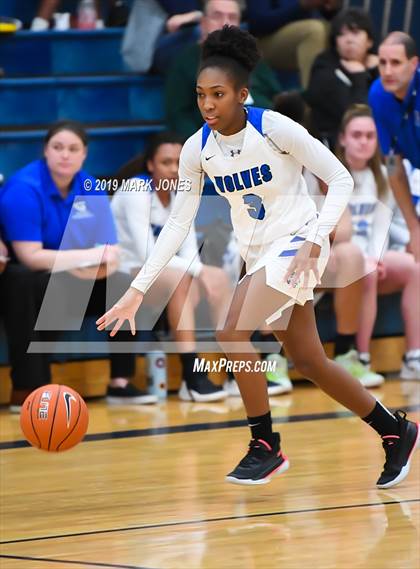 Thumbnail 2 in Grandview vs. Long Beach Poly (Nike Tournament of Champions)  photogallery.
