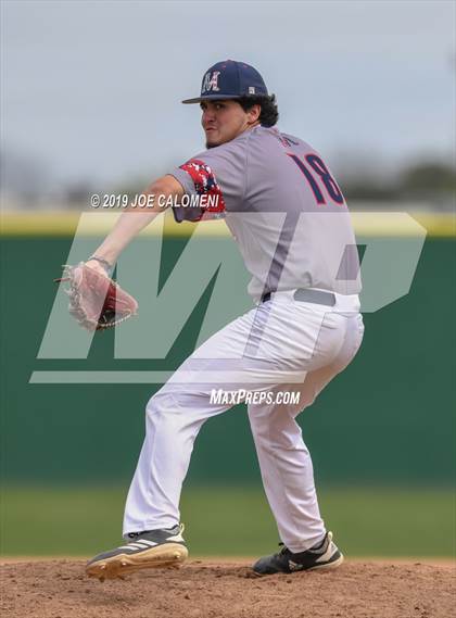 Thumbnail 1 in New Braunfels vs Veterans Memorial (San Antonio Classic) photogallery.