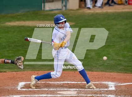Thumbnail 3 in New Braunfels vs Veterans Memorial (San Antonio Classic) photogallery.