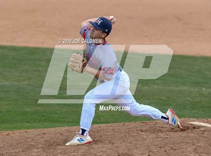 Thumbnail 3 in New Braunfels vs Veterans Memorial (San Antonio Classic) photogallery.