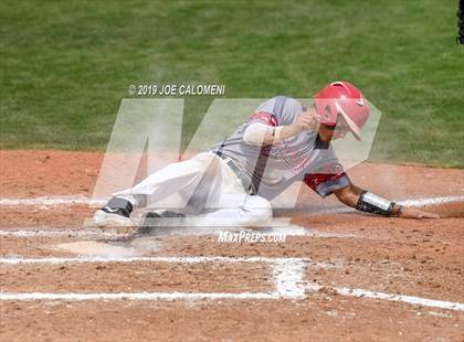 Thumbnail 1 in New Braunfels vs Veterans Memorial (San Antonio Classic) photogallery.