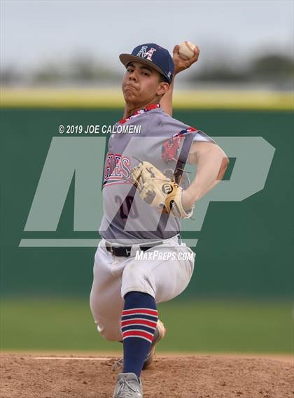 Thumbnail 2 in New Braunfels vs Veterans Memorial (San Antonio Classic) photogallery.