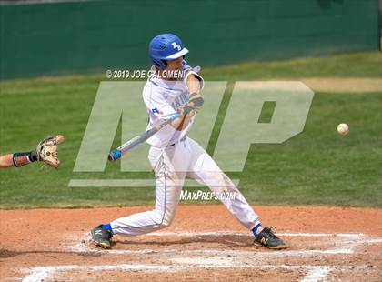 Thumbnail 2 in New Braunfels vs Veterans Memorial (San Antonio Classic) photogallery.