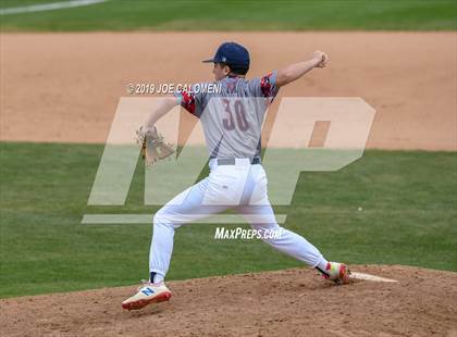 Thumbnail 3 in New Braunfels vs Veterans Memorial (San Antonio Classic) photogallery.