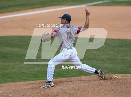 Thumbnail 1 in New Braunfels vs Veterans Memorial (San Antonio Classic) photogallery.