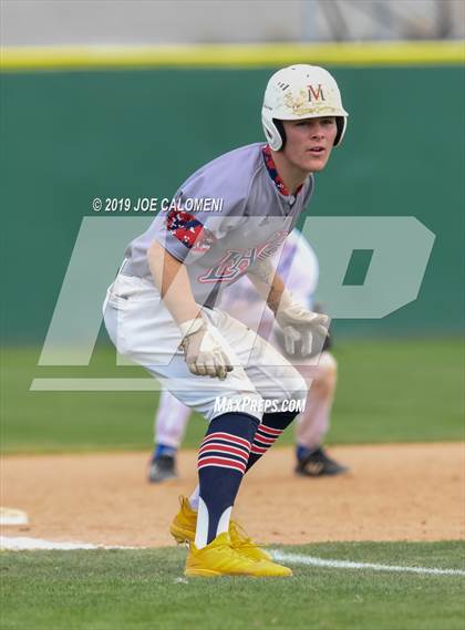Thumbnail 2 in New Braunfels vs Veterans Memorial (San Antonio Classic) photogallery.