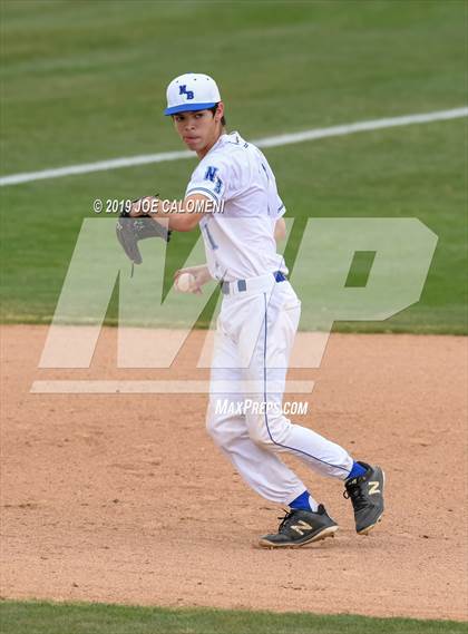 Thumbnail 2 in New Braunfels vs Veterans Memorial (San Antonio Classic) photogallery.
