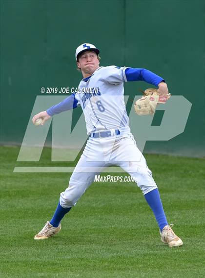 Thumbnail 1 in New Braunfels vs Veterans Memorial (San Antonio Classic) photogallery.