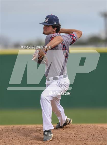 Thumbnail 2 in New Braunfels vs Veterans Memorial (San Antonio Classic) photogallery.