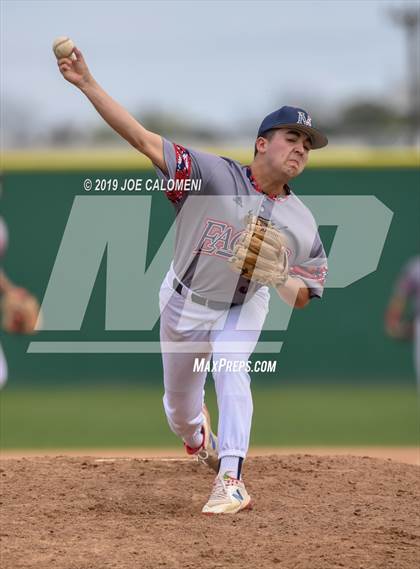 Thumbnail 1 in New Braunfels vs Veterans Memorial (San Antonio Classic) photogallery.