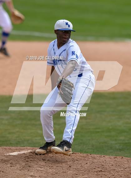 Thumbnail 1 in New Braunfels vs Veterans Memorial (San Antonio Classic) photogallery.