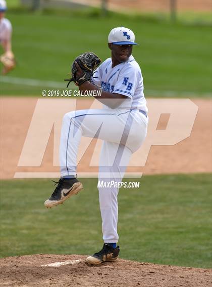 Thumbnail 1 in New Braunfels vs Veterans Memorial (San Antonio Classic) photogallery.