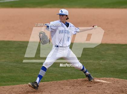Thumbnail 1 in New Braunfels vs Veterans Memorial (San Antonio Classic) photogallery.
