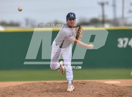 Thumbnail 3 in New Braunfels vs Veterans Memorial (San Antonio Classic) photogallery.
