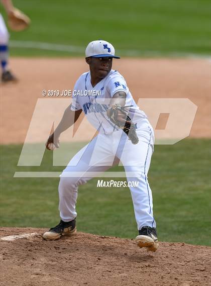 Thumbnail 2 in New Braunfels vs Veterans Memorial (San Antonio Classic) photogallery.
