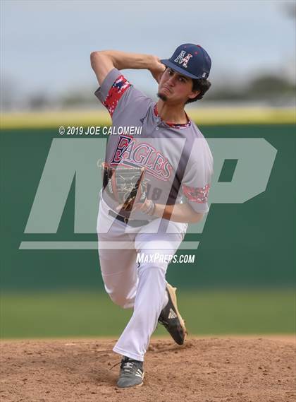 Thumbnail 3 in New Braunfels vs Veterans Memorial (San Antonio Classic) photogallery.