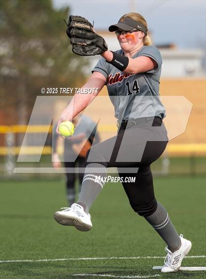 Thumbnail 2 in Wellsville @ Honeoye Falls-Lima photogallery.