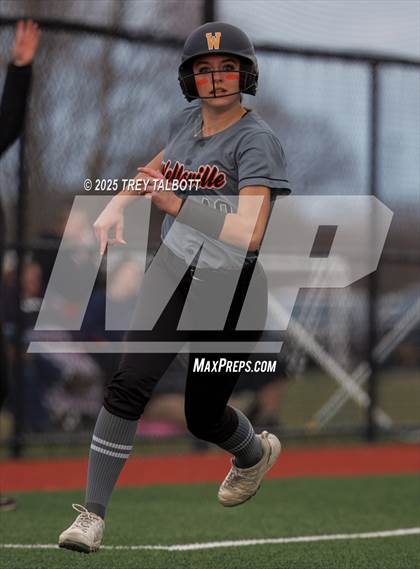 Thumbnail 3 in Wellsville @ Honeoye Falls-Lima photogallery.