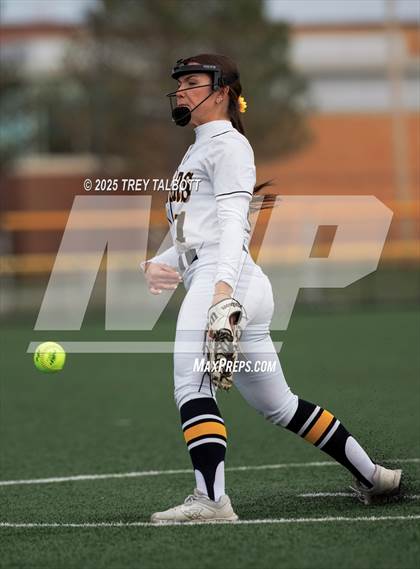 Thumbnail 3 in Wellsville @ Honeoye Falls-Lima photogallery.