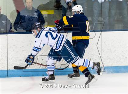 Thumbnail 3 in Xaverian Brothers vs Franklin (MIAA Division 1A PlayIn) photogallery.