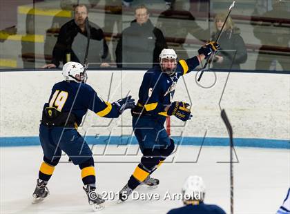 Thumbnail 2 in Xaverian Brothers vs Franklin (MIAA Division 1A PlayIn) photogallery.