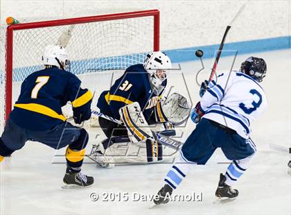 Thumbnail 2 in Xaverian Brothers vs Franklin (MIAA Division 1A PlayIn) photogallery.