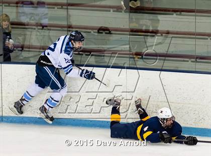 Thumbnail 3 in Xaverian Brothers vs Franklin (MIAA Division 1A PlayIn) photogallery.